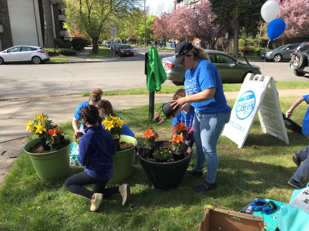 Comcast Cares Day 2019 Spokane Wash