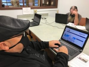 WA Veterans Transitional Housing Programs Receive $10K Contribution and Laptops from Comcast