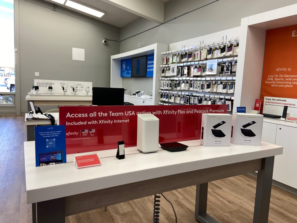 The inside of the Lake Stevens Xfinity store.