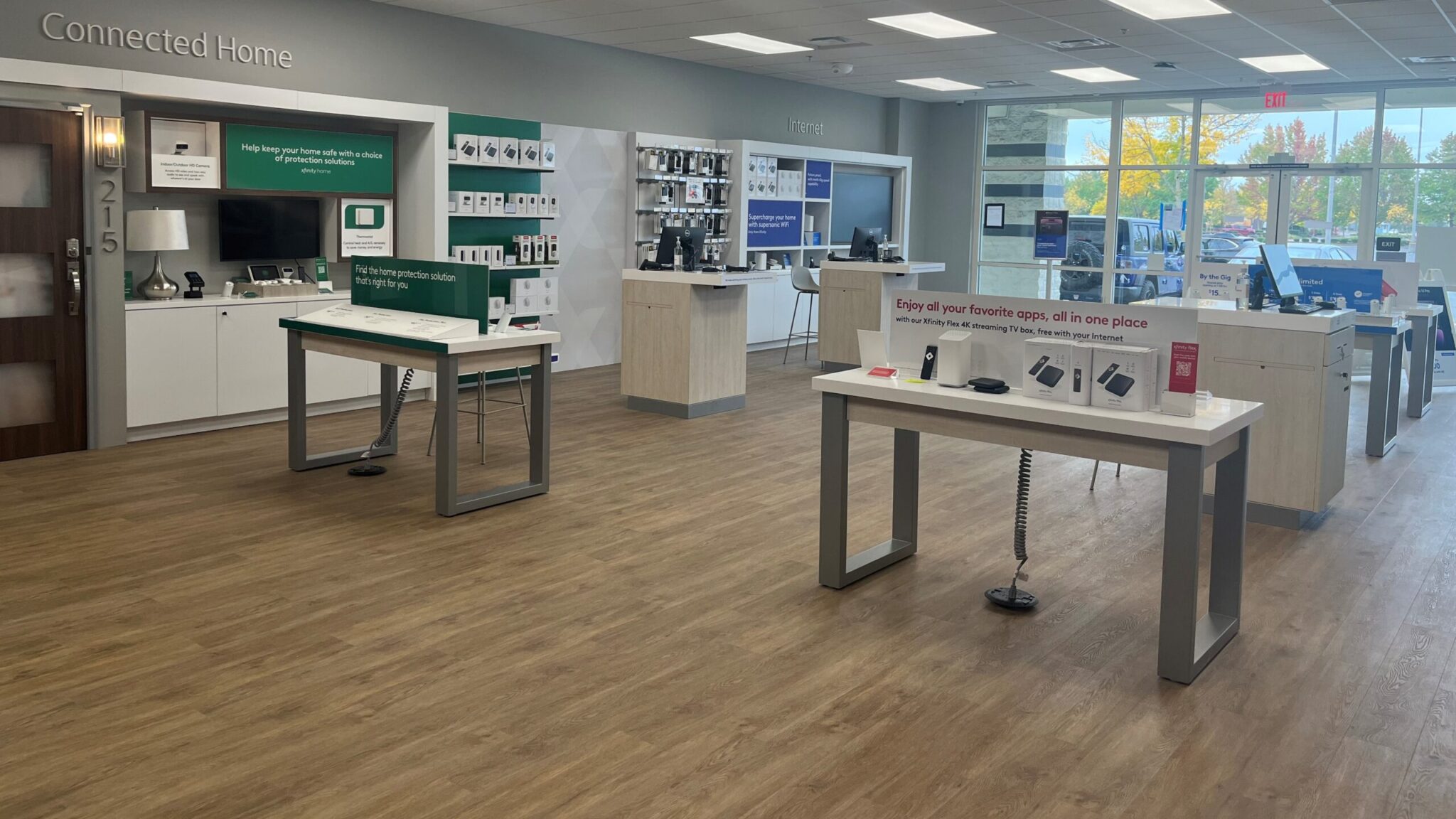 New Xfinity Store Now Open in Burlington | Comcast Washington
